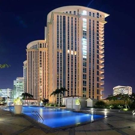 A2J Luxury 1Br Balcony Suite Near Venice Mall Bgc Manila Exterior foto